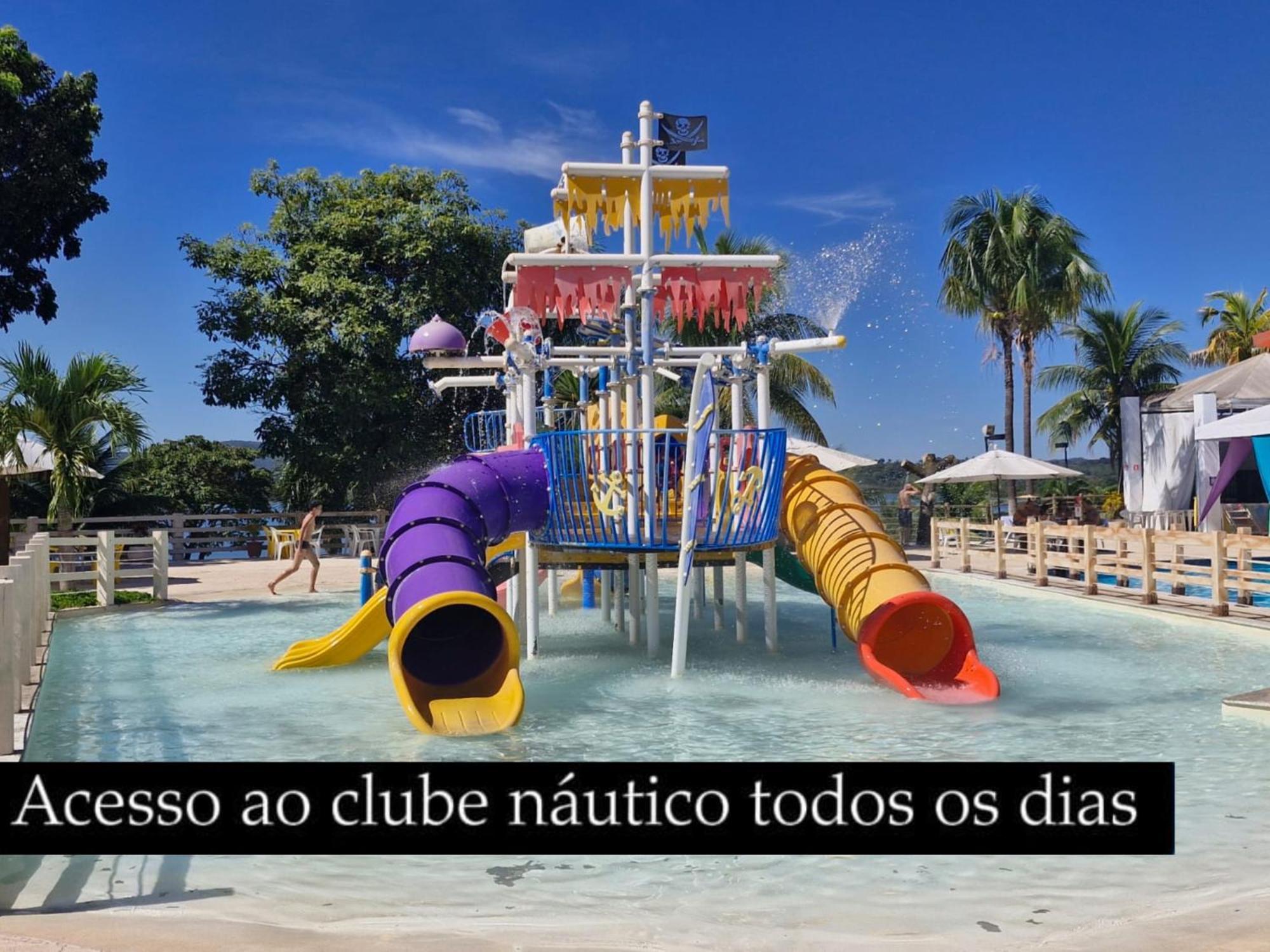 Nautico Flat Com Acesso Ao Clube Nautico Praia- Caldas Novas Kültér fotó